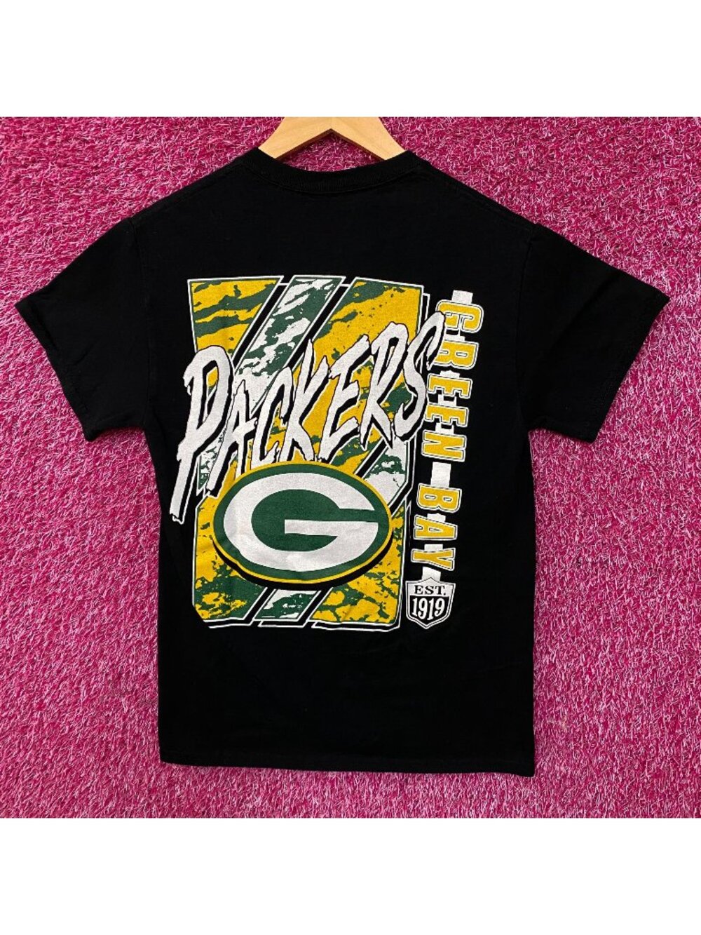Junk Food Clothing Green Bay Packers Shift T-Shirt XS